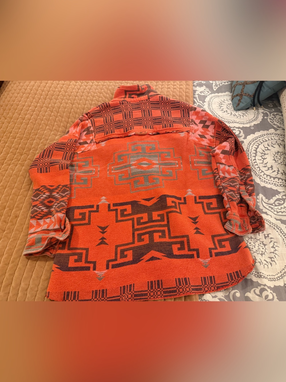 We The Free Arizona Sky Pullover size S - Picture 5 of 6
